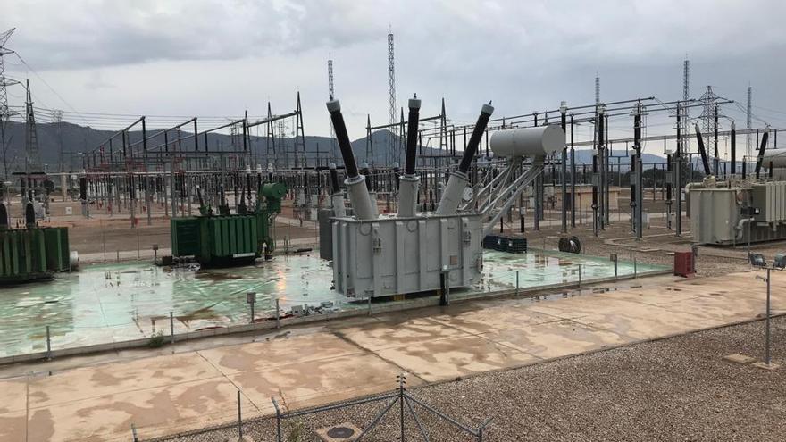 La subestación eléctrica de Beneixama donde se pretende evacuar la energía de la planta solar Benejama Rotonda I..