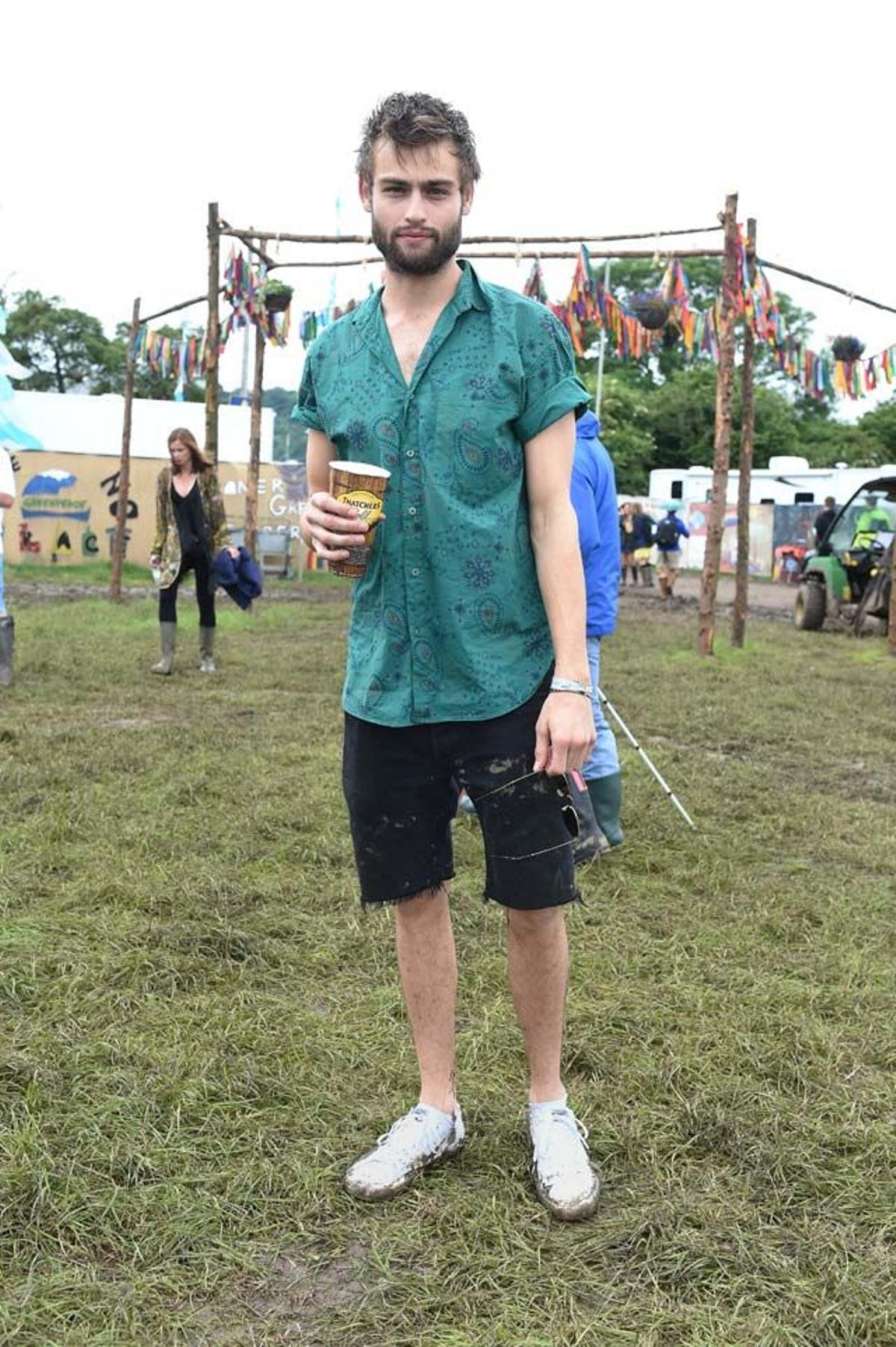 Douglas Booth, en el Festival de Glastonbury.