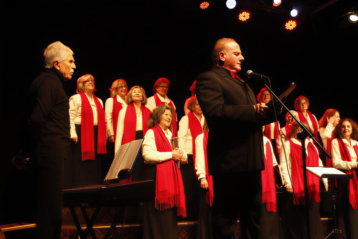 Presentación del concierto a cargo de Felipe Delgado