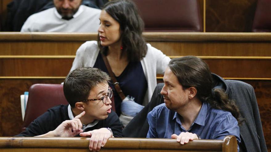 Pablo Iglesias convoca a Errejón, Urbán y Bescansa para &quot;buscar la unidad&quot;