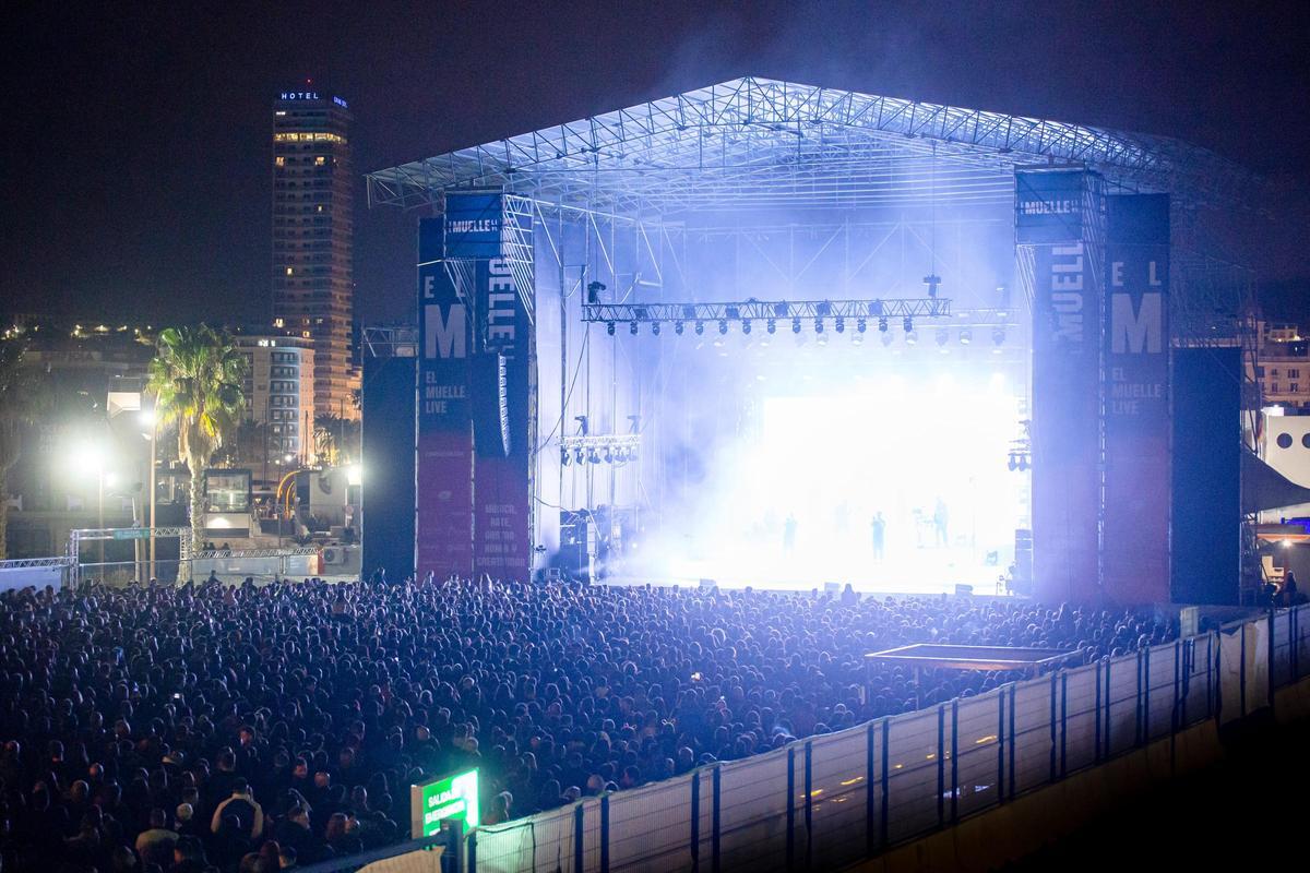 La Fúmiga arranca la gira “L'últim abraç” en Alicante