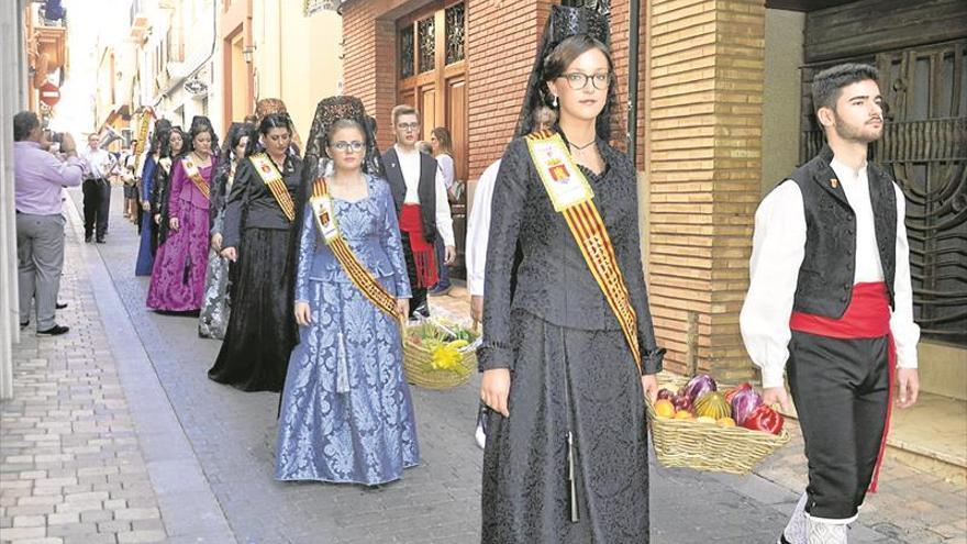 Almenara se rinde a Sant Roc en una intensa jornada