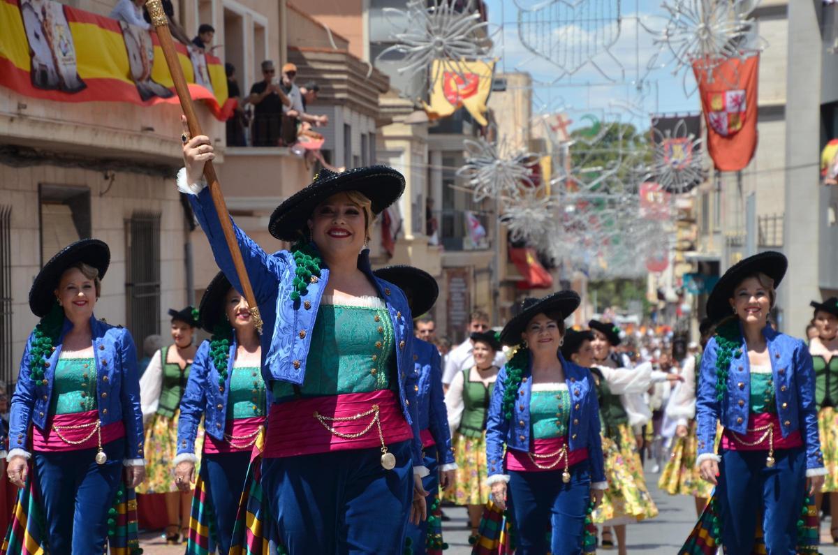 Así ha sido la Entrada Cristiana de los Moros y Cristianos de Petrer