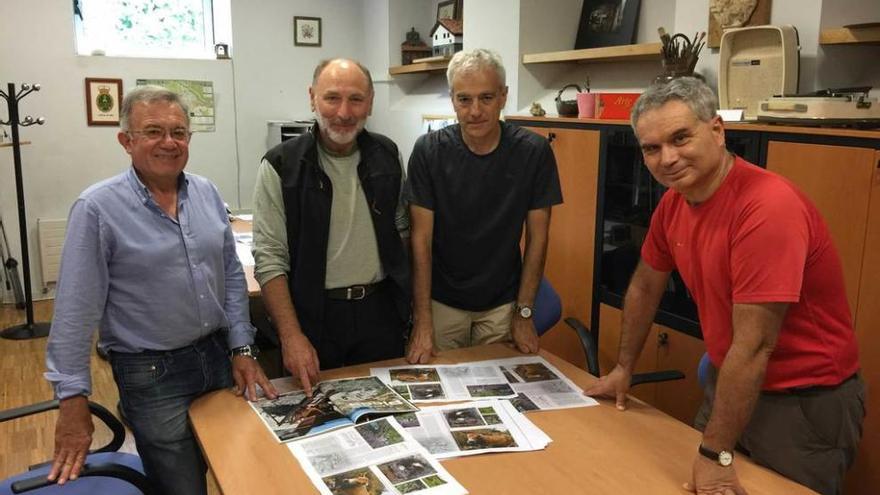 Por la izquierda, Paco Granda, Gonzalo Villarías, Antonio Fernández y Luis Aurelio González.