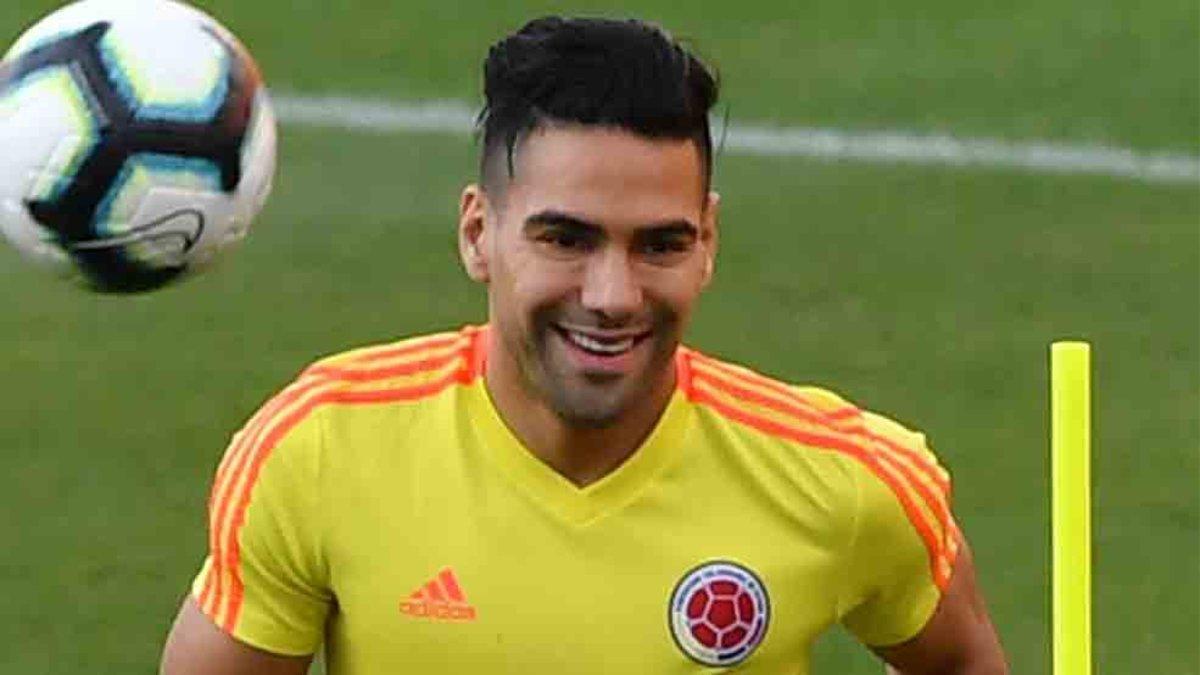 Falcao puede fichar por David Beckham