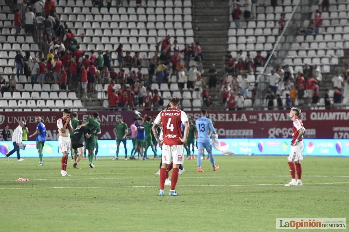 Así fue el encuentro del play off del Real Murcia y el Nástic en la lucha por el ascenso
