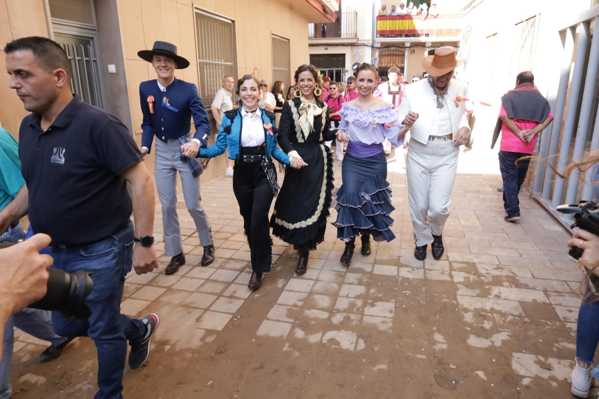 MACROGALERÍA DE FOTOS: Búscate en el encierro y los primeros 'bous' de las fiestas de Almassora