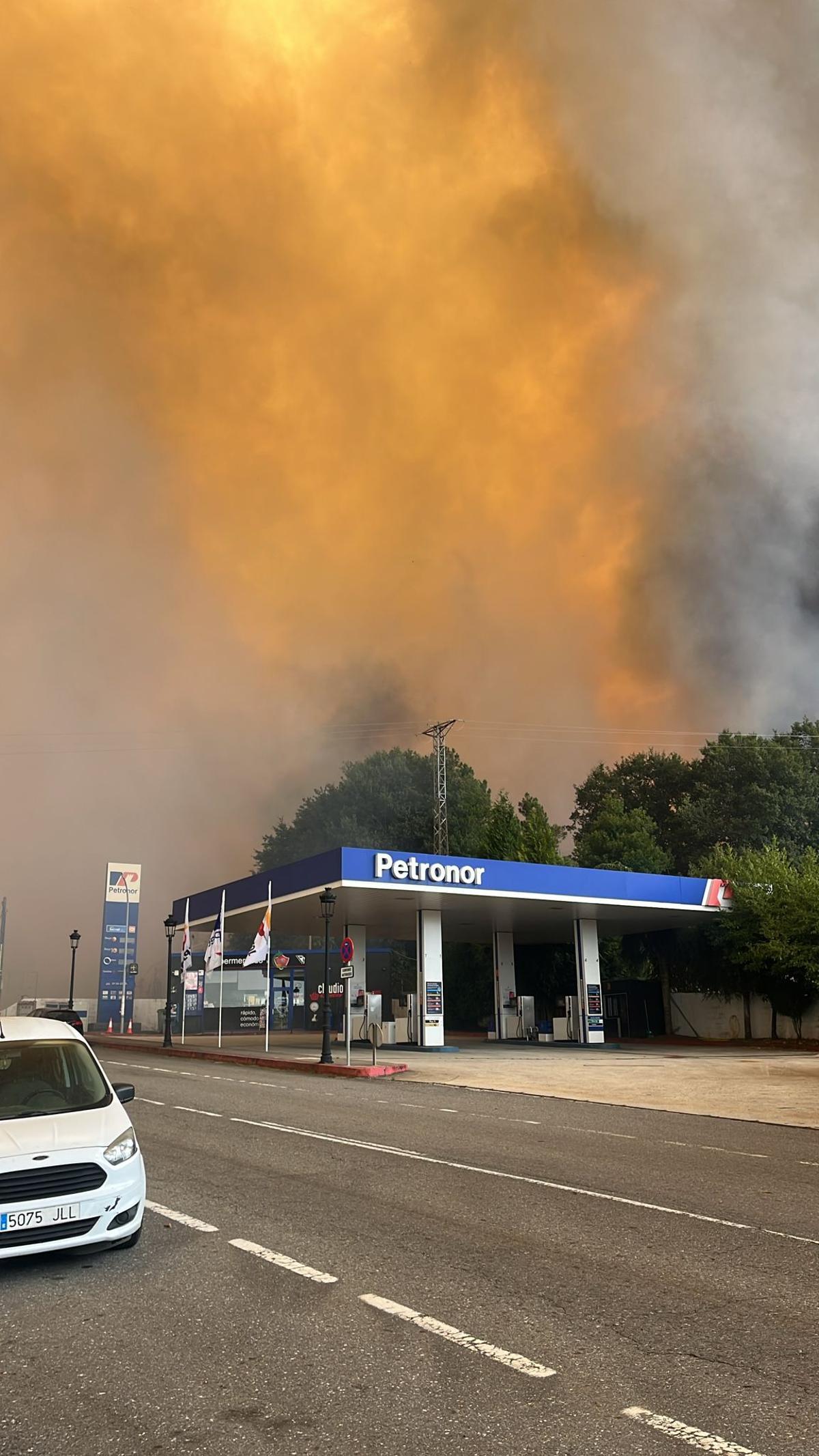Incendio en O Castro de Dozón, el pasado agosto.