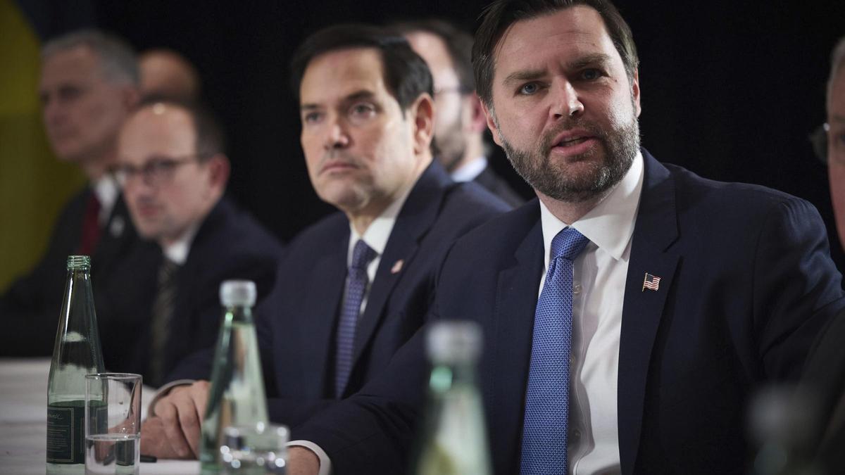 El secretari d'Estat de Estats Units, Marco Rubio i el vicepresident de Trump J.D. Vance.