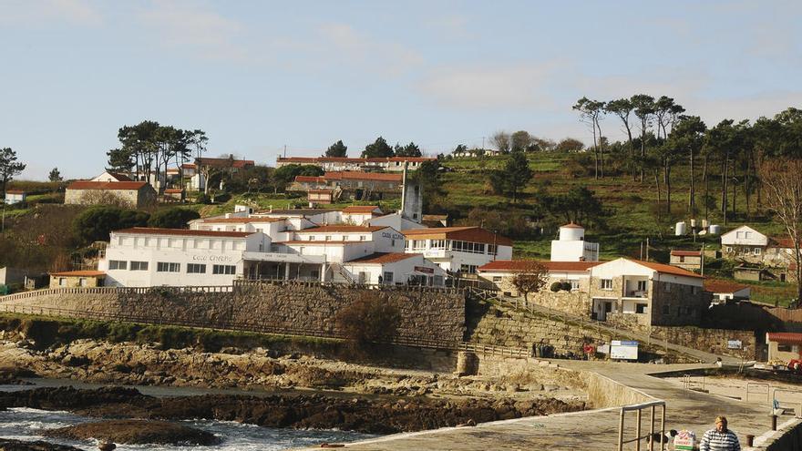 Una vista del restaurante Casa Checho, en la entrada de la isla de Ons.