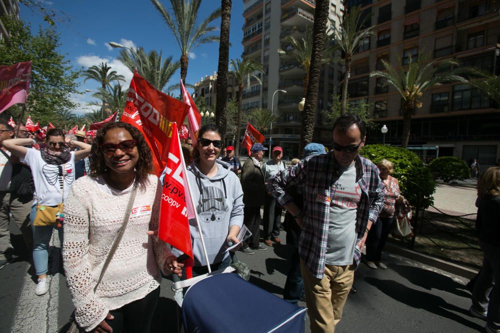 Los sindicatos convocan una manifestación para pedir empleos decentes y un equilibrio presupuestario para las jubilaciones