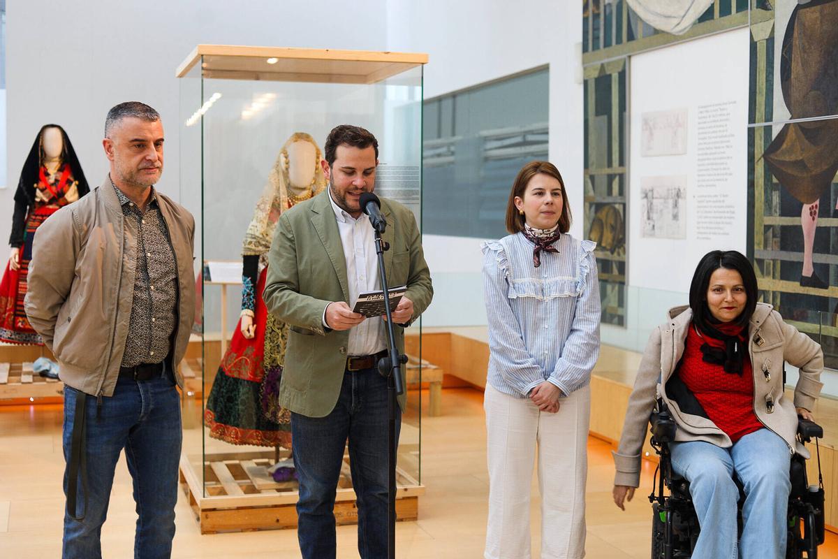 Zamora. inauguración de la muestra del Festival Internacional de Indumentaria Tradicional «Collectio Indufest»