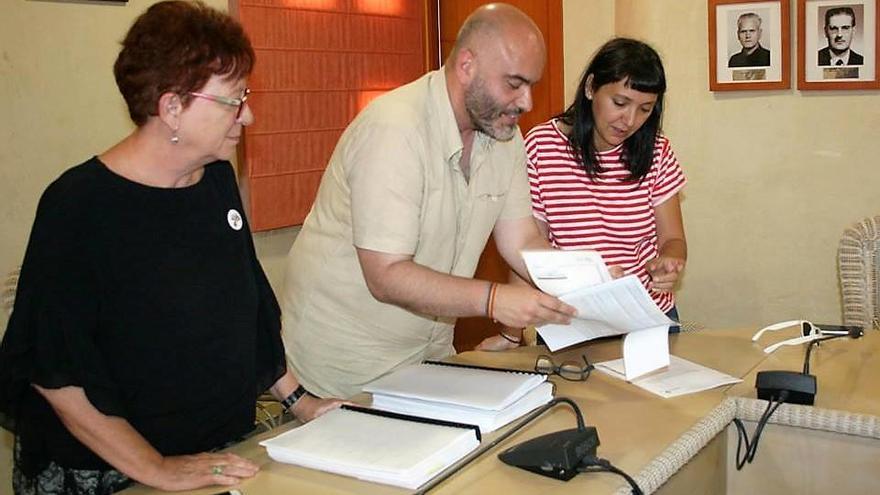 El edil de Podem de Gata no es director de la obra cuya irregularidad ha aireado Compromís