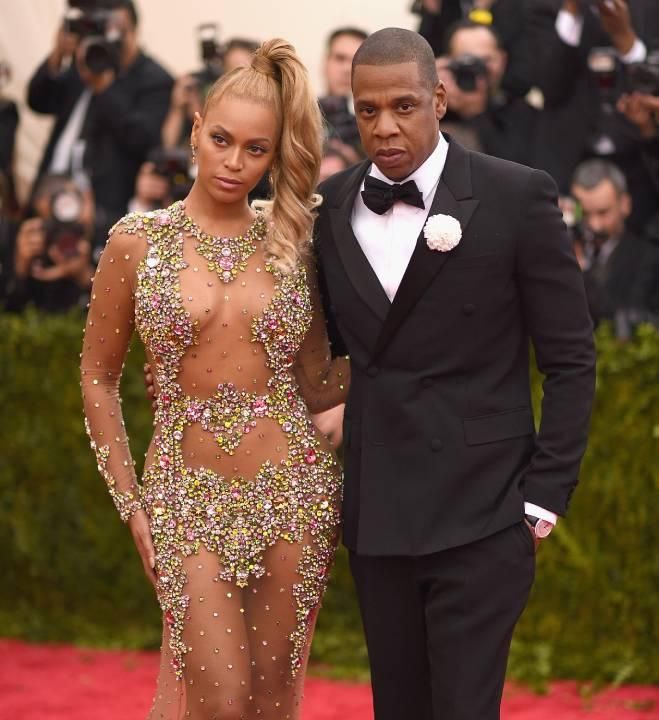 Beyonce y Jay Z asisten a la gala benéfica 'China: Through The Looking Glass' Costume Institute Benefit Gala en el Metropolitan Museum en 2015