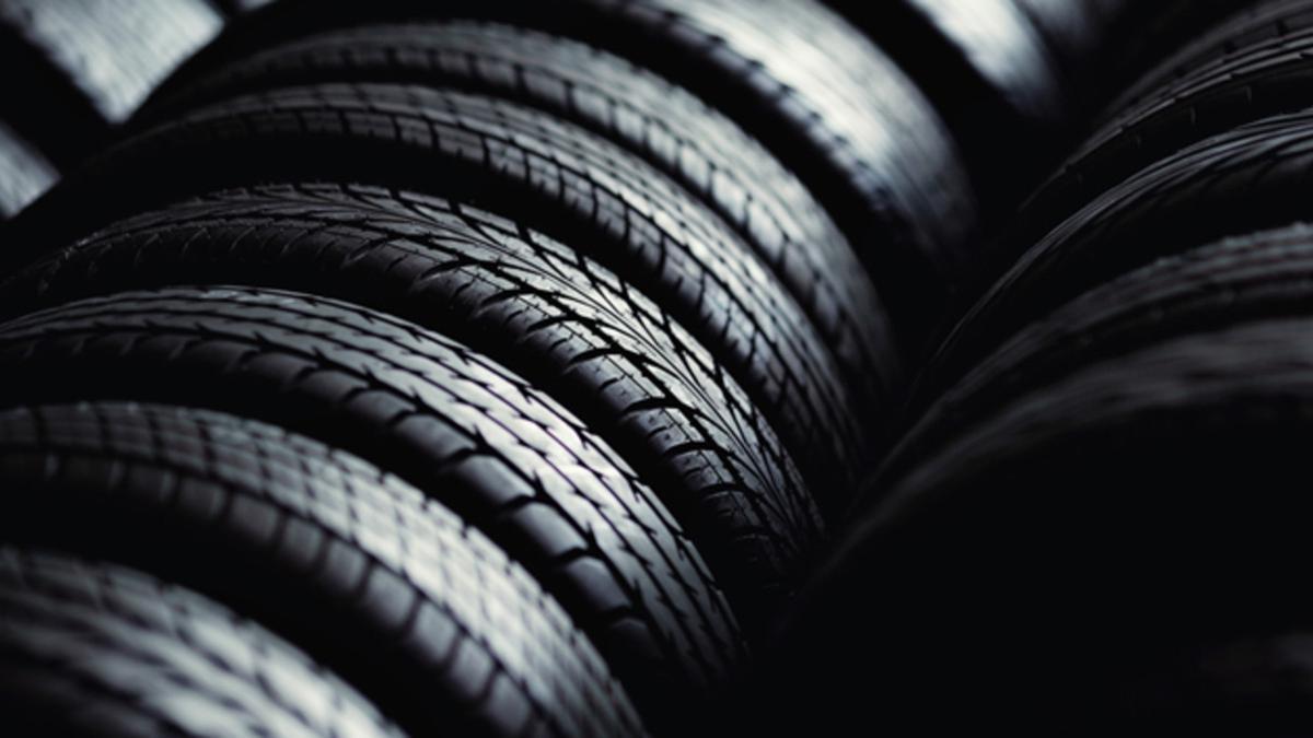 Unos buenos neumáticos son indispensables para conducir de forma segura.