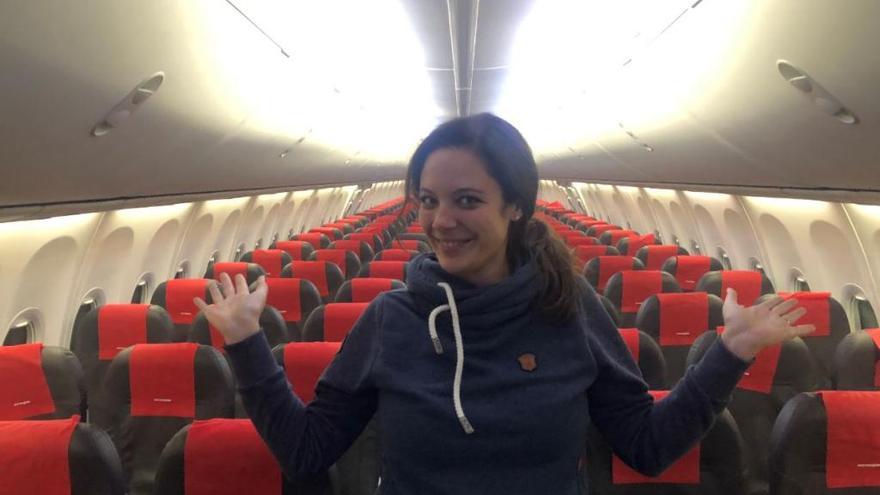 Lena Obschinsky an Bord einer Norwegian-Maschine auf dem Weg nach Mallorca.