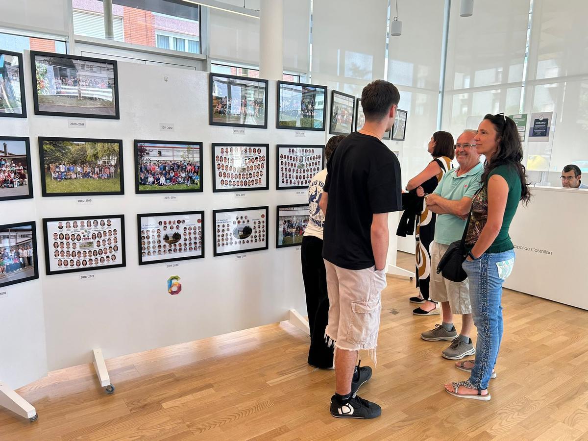 EN IMÁGENES: El colegio Campiello de Piedras Blancas sopla 50 velas con su exposición de orlas
