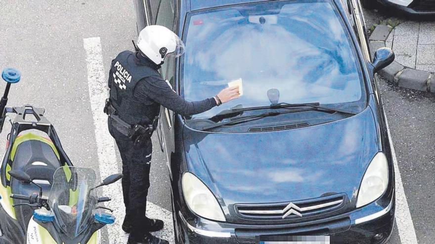Multas de tráfico: &quot;Han sido dos minutos, guardia&quot;