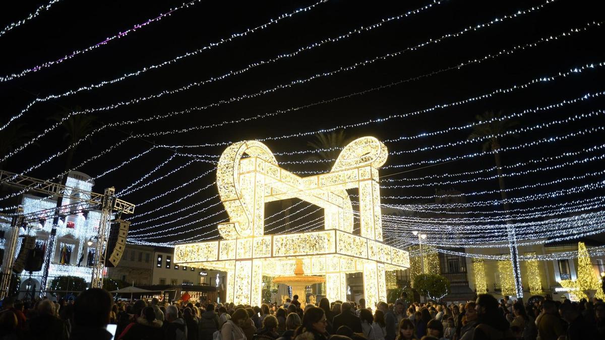Encendido de las luces de Navidad 2024 en Mérida.