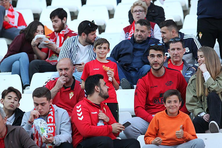 El Real Murcia cae ante el UCAM Murcia en casa