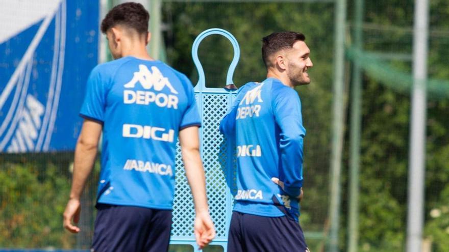 Lucas, en la sesión de este jueves sin las botas de fútbol.