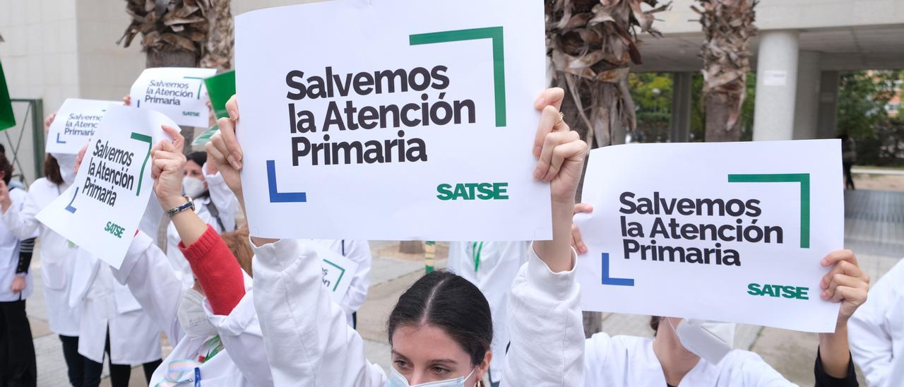 Protesta convocada por el Satse la pasada semana en los centros de salud de la provincia