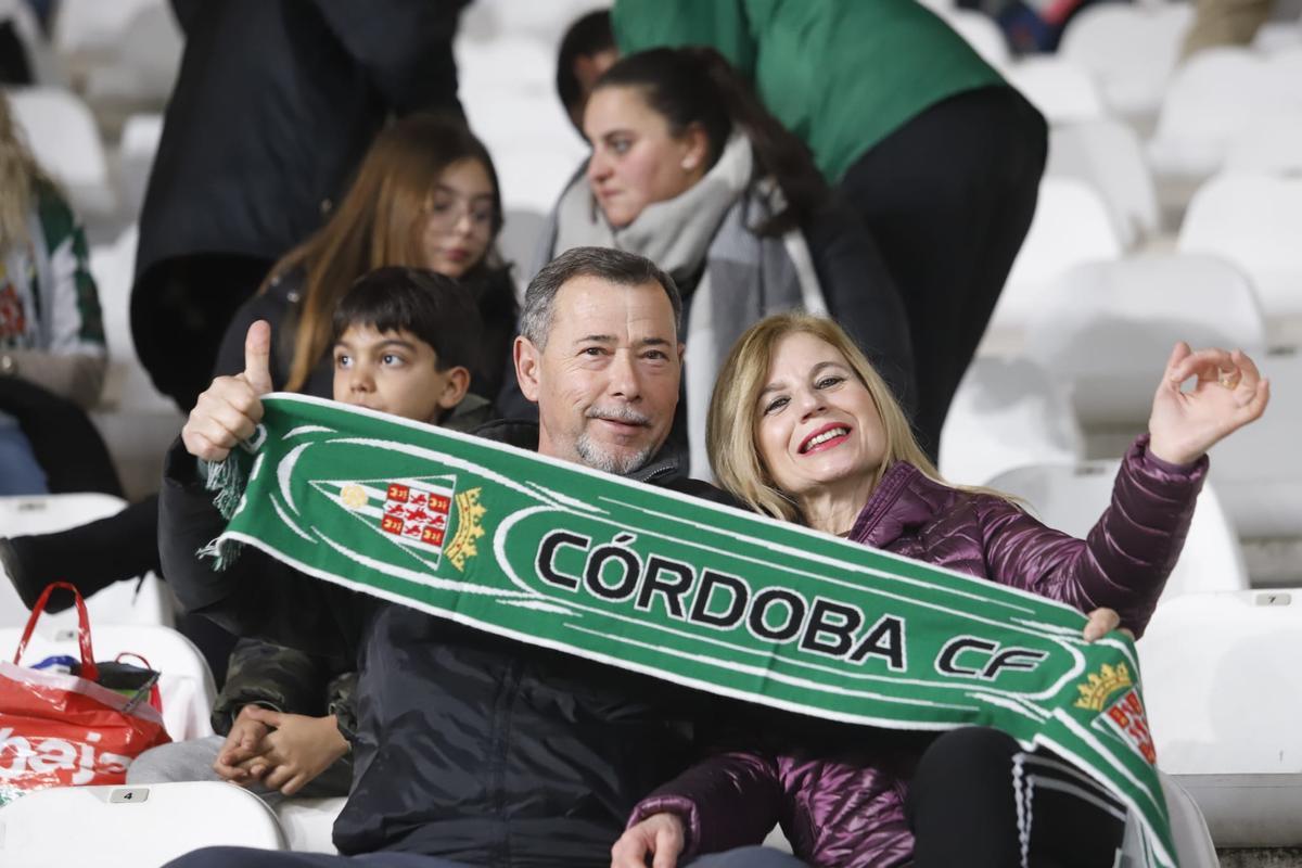 Córdoba CF-Real Valladolid | Las imágenes de la afición en El Arcángel