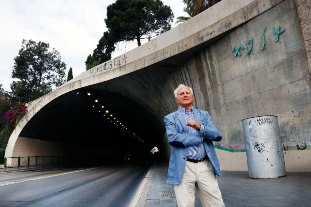 Manuel Olmedo, esta semana junto al túnel de la Alcazaba.