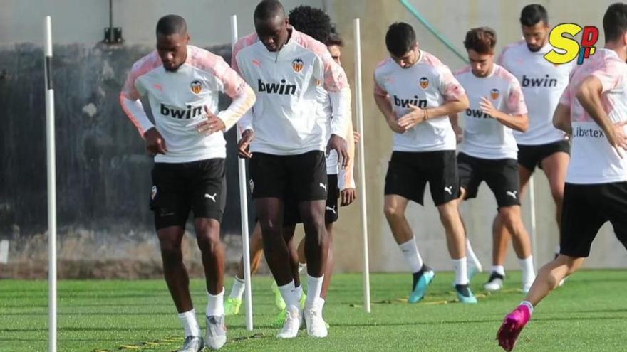 Último entrenamiento previo al duelo ante el Atlético de Madrid