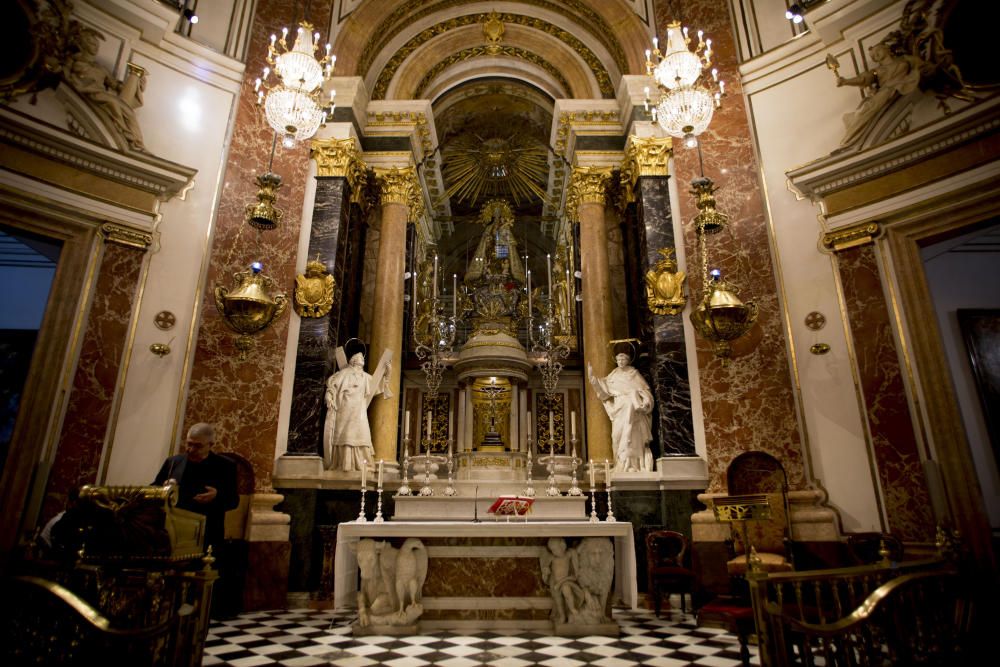 Nueva iluminación en la Basílica de la Virgen