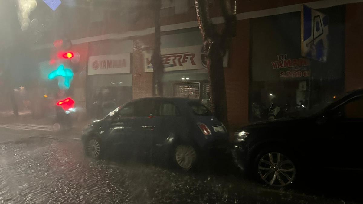 La lluvia ha caído con fuerza a primera hora de esta mañana