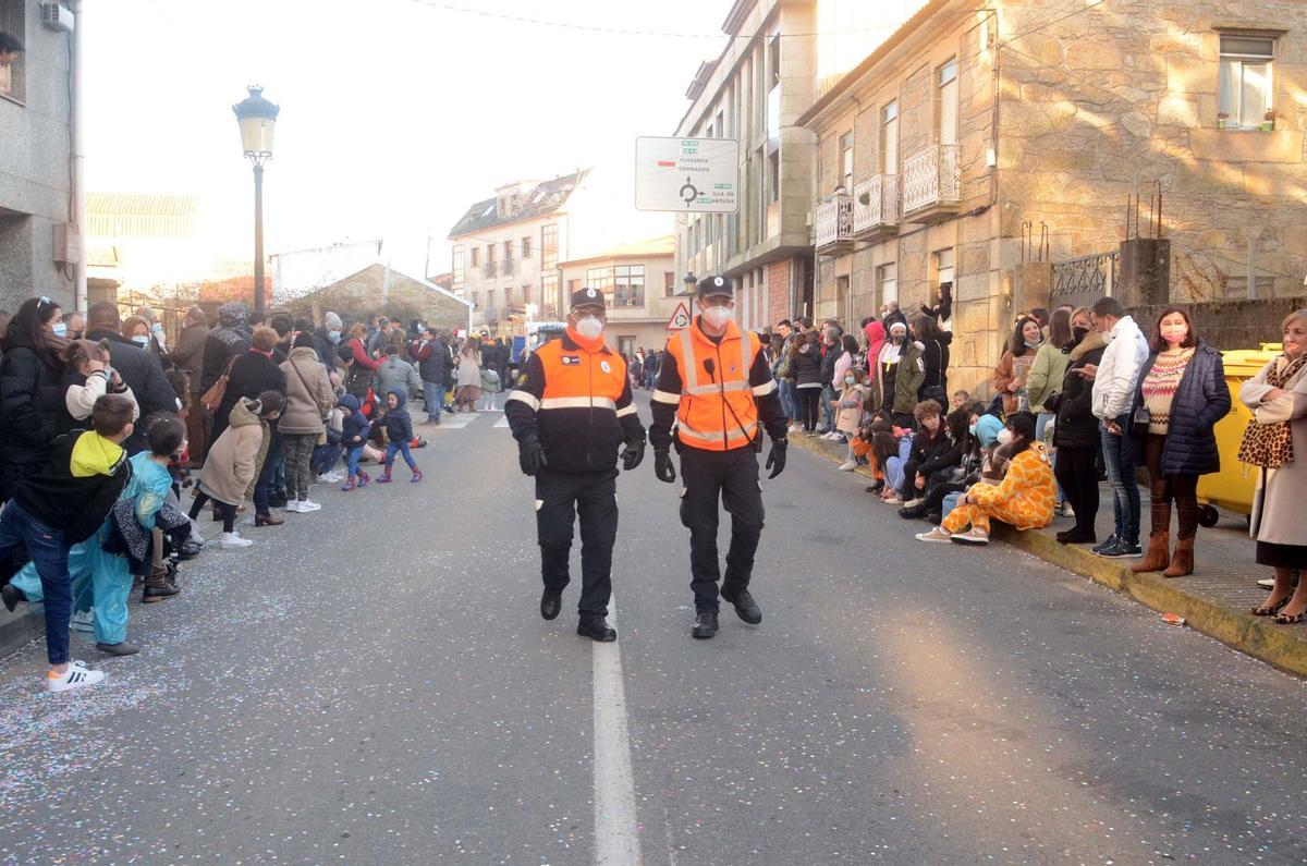 Desfile del Momo en Vilanova para despedir el Entroido 2022.