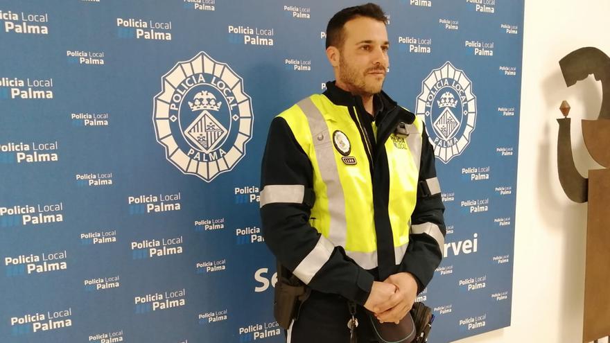 El policía que convenció a un hombre para que no se tirara de un puente en Palma: &quot;En 18 años nunca había vivido una situación así&quot;