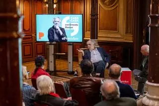 Ernesto Ekaizer, en el encuentro con lectores: "España es un Estado judicial controlado por la derecha"