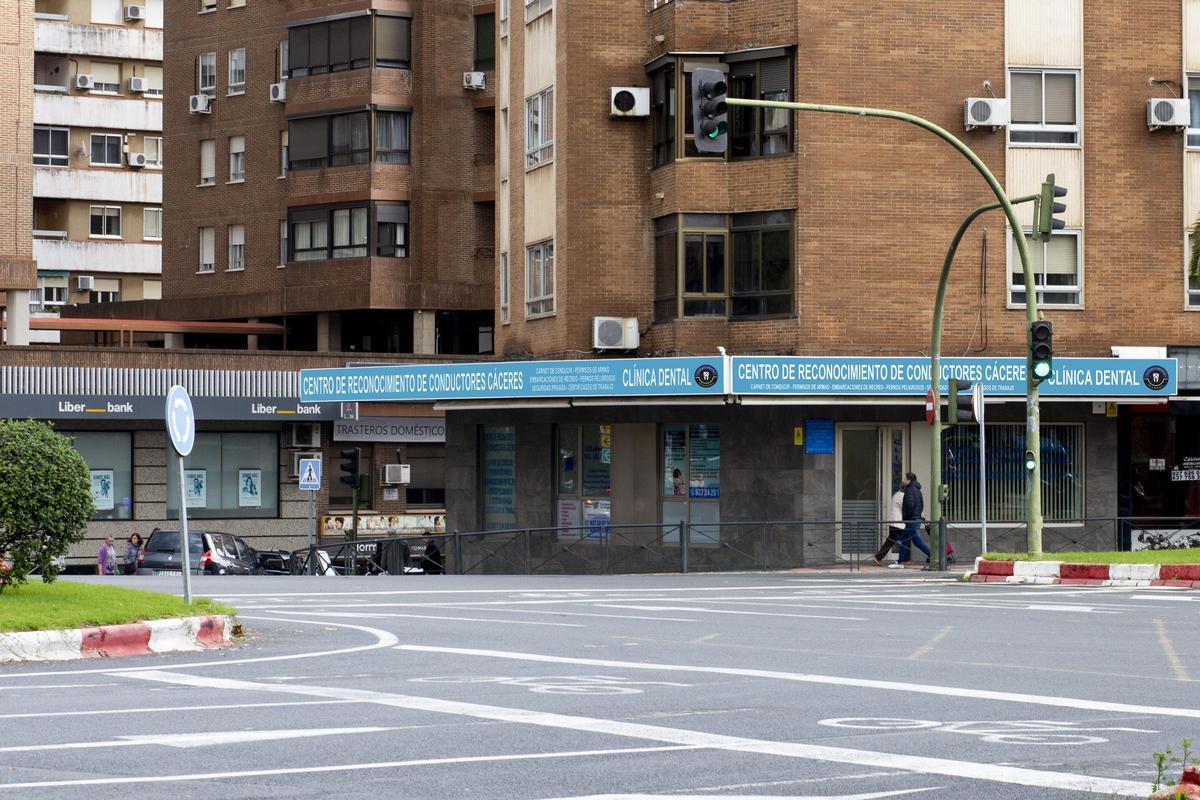 Fachada de Centro de Reconocimientos Médicos Cáceres.