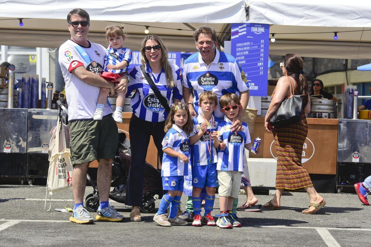 Especial ascenso a Primera del Deportivo: De padres a hijas, de madres a hijos