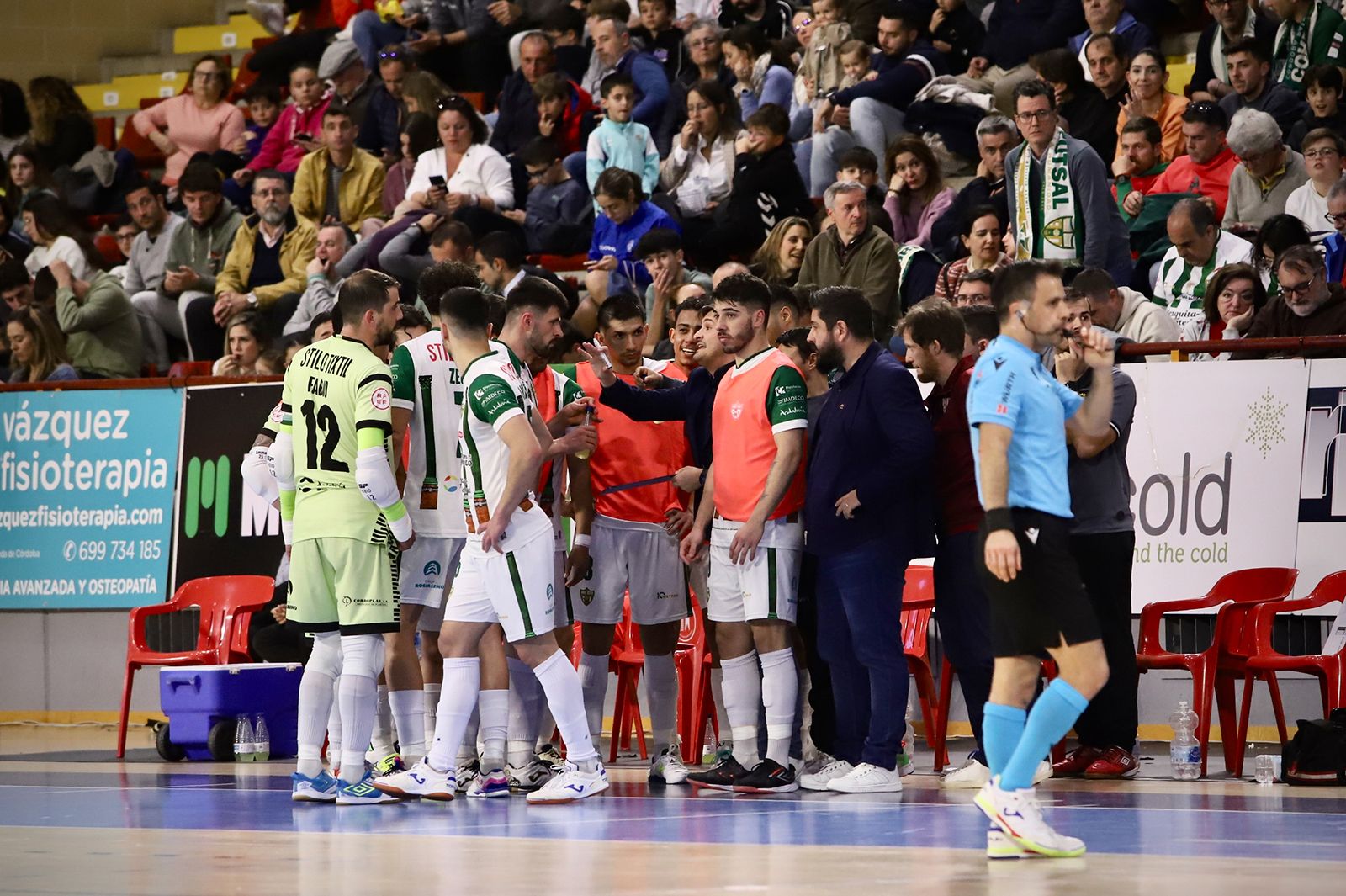 Córdoba Futsal-Real Betis: las imágenes del partido en Vista Alegre