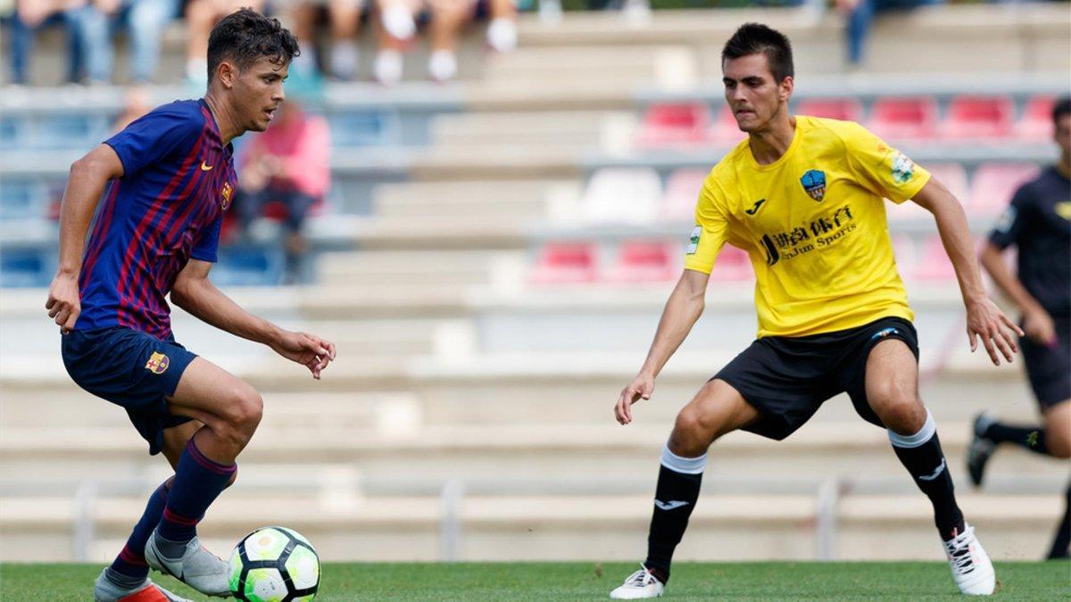 Lucas de Vega, en un partido con el Juvenil A