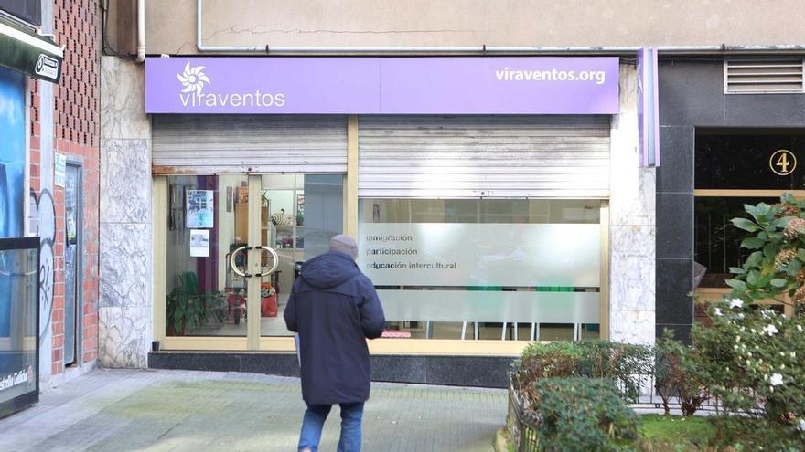 Las ONGs que colaboran con la regularización de migrantes: «Hacía 20 años que no había un proceso así. Es un momento histórico»