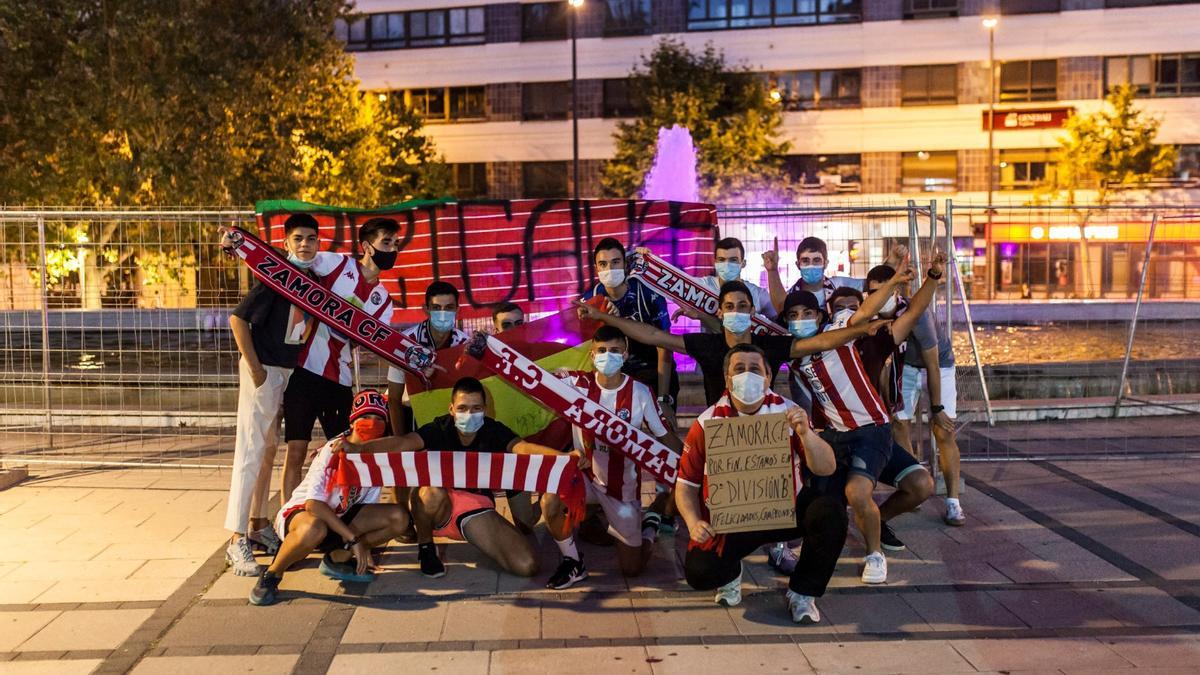 Las imágenes del ascenso del Zamora CF.