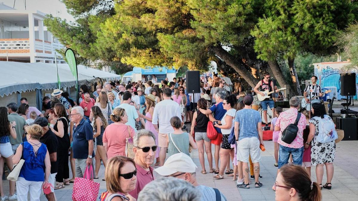 Xilxes presume de melón con dos días de feria junto al mar y con chefs estrella Michelin