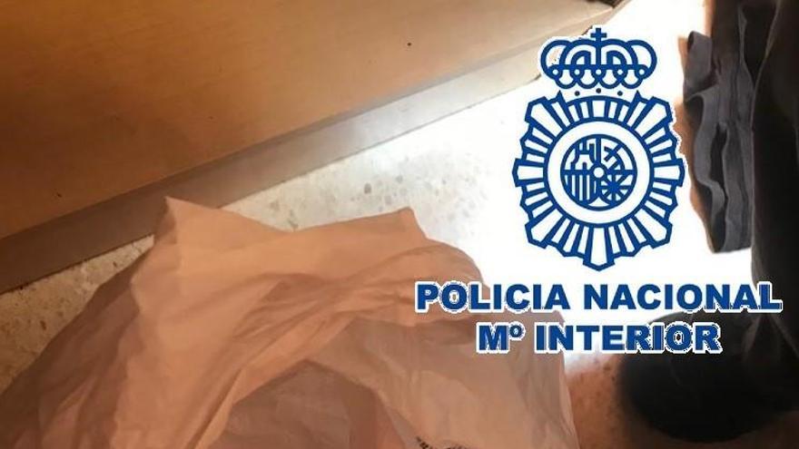 Operación contra el menudeo de drogas en el barrio de la Trinidad.