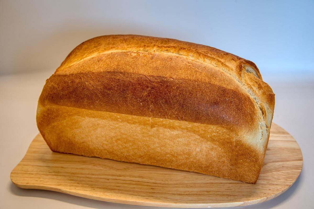 Pan tostado en freidora de aire.