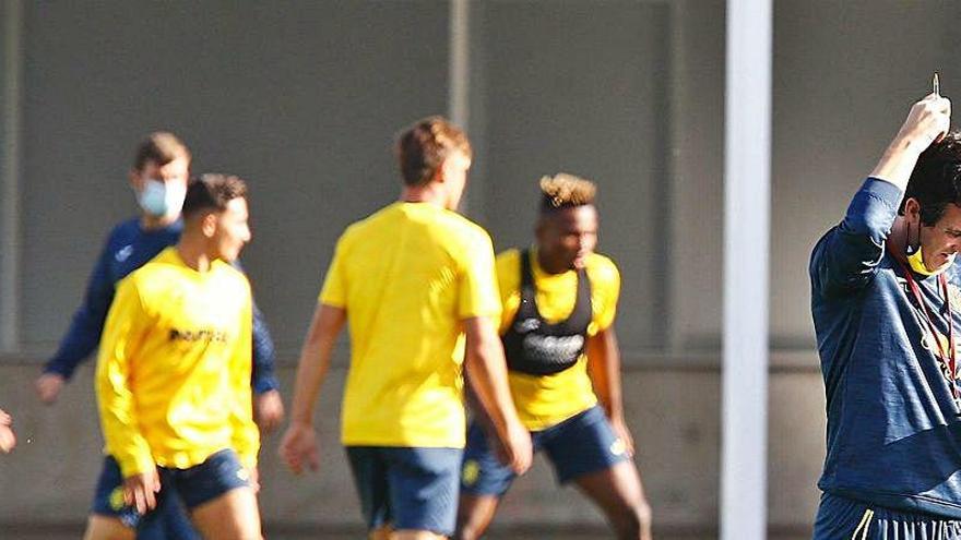 El Villarreal medita fichar tras la lesión de Iborra