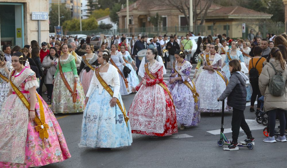 Visita de cortesía a las fallas del Port de Sagunt