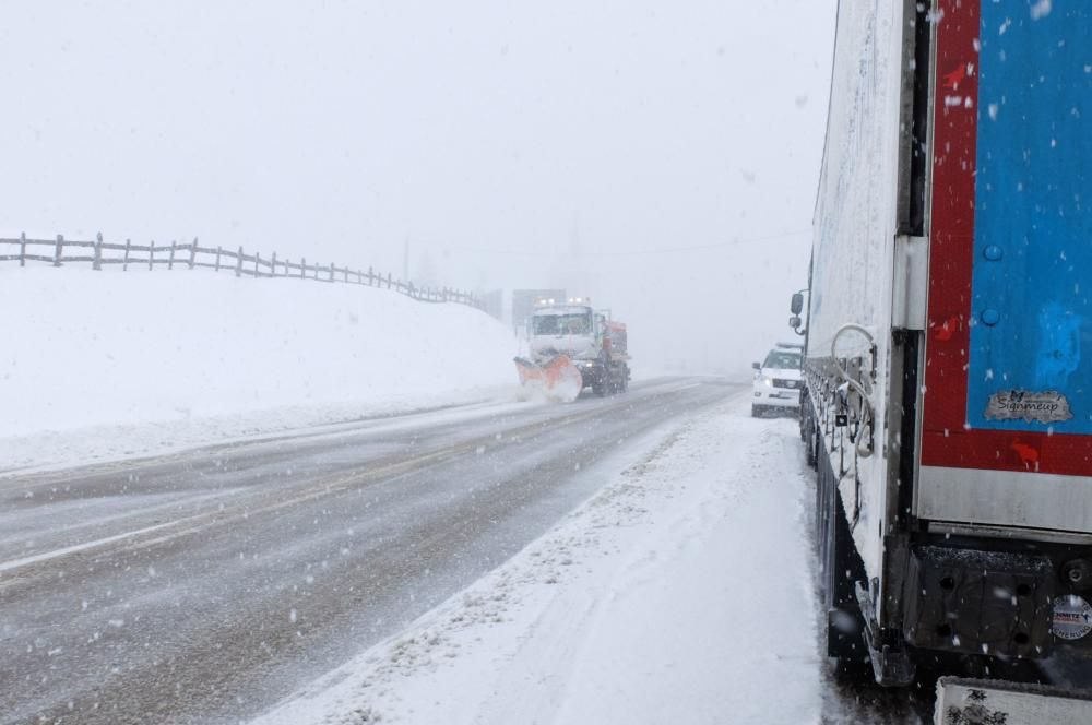 Temporal de nieve en Pajares