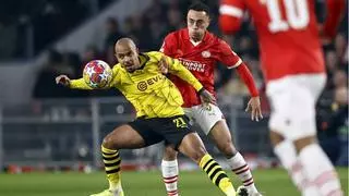 ¡Jugadón y ocasión de Sergiño Dest ante el Borussia!