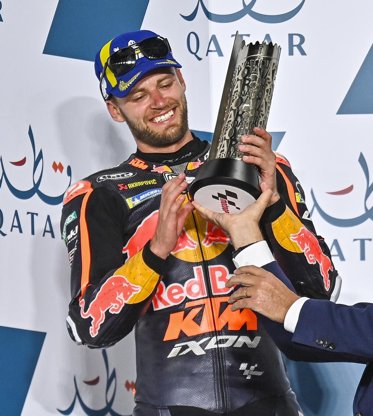 Brad Binder se subió al segundo escalón del podio del GP de Catar