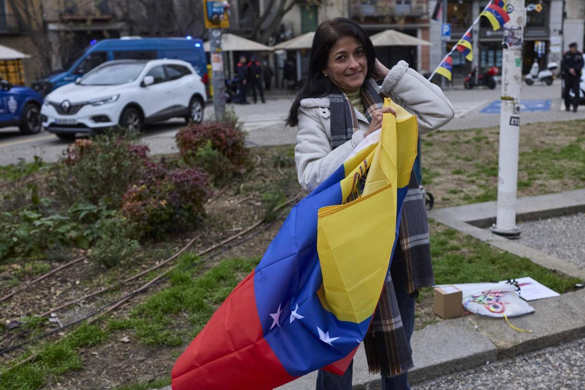 La concentració de veneçolans a Girona en imatges
