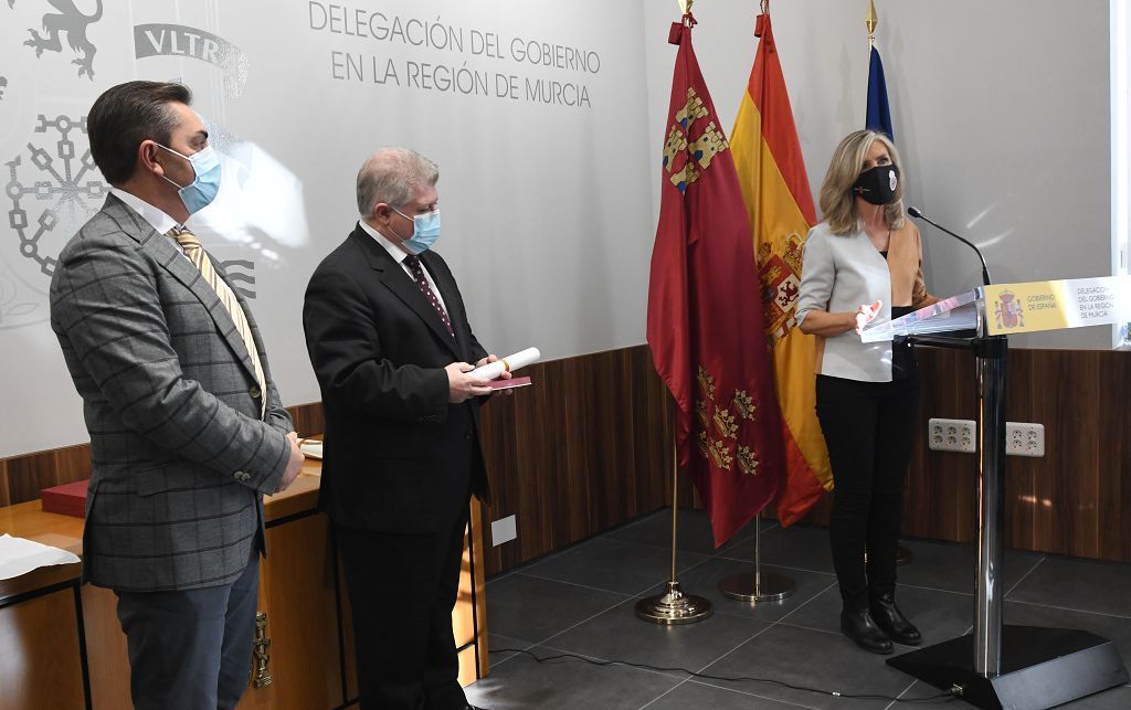 Entrega de medallas al mérito a Protección Civil